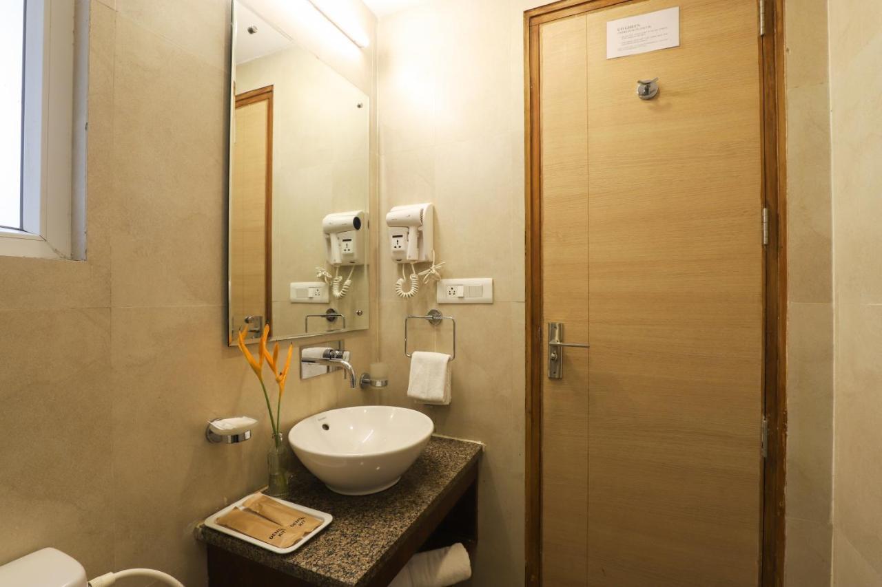 Veeraas Strand Park Apartment By Alaya Stays Marmagao Zewnętrze zdjęcie